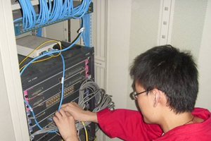 网络工程师成长问答004-网络管理员需要会些什么?